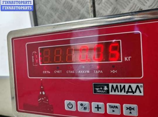 купить Накладка на зеркало правое на Volkswagen Passat B3