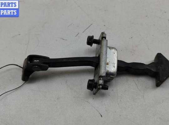 Купить Ограничитель открывания двери передней на Mazda 5 Ограничитель открывания двери передней MZ637091 на Mazda 5