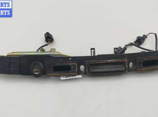 Накладка подсветки номера VG2730914 на Volkswagen Passat B5+ (GP)