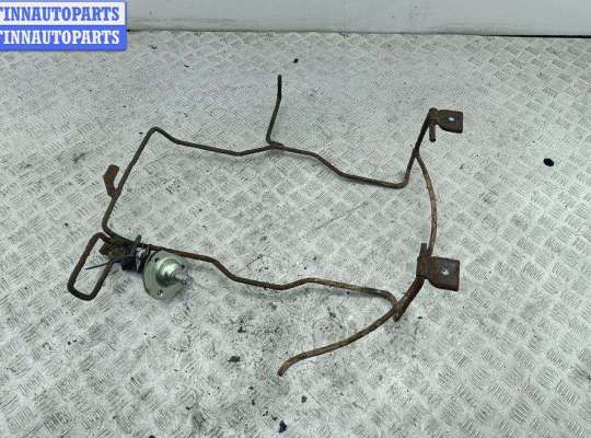 Кронштейн запасного колеса