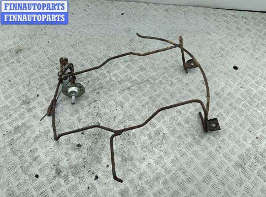 Кронштейн запасного колеса на Opel Zafira A