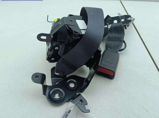 купить Ремень безопасности задний правый на Mazda 3 (2018- ) BP