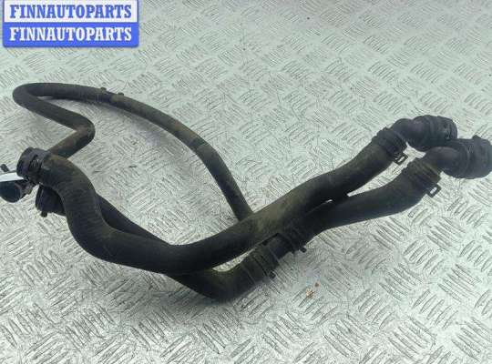 купить Патрубок отопителя (печки) на Volkswagen Golf-4