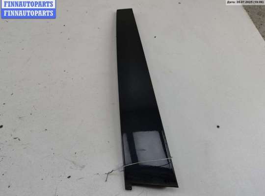 Накладка двери передней правой VG2398854 на Volkswagen Passat B5