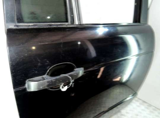 купить Дверь боковая задняя правая на Land Rover Range Rover