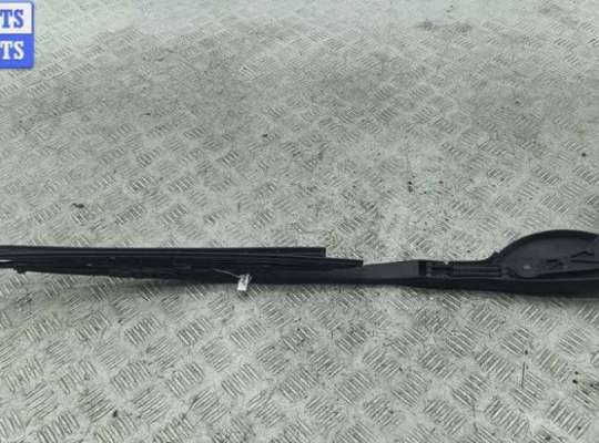 купить Щеткодержатель (поводок стеклоочистителя) передний на BMW 5 E39 (1995-2003)