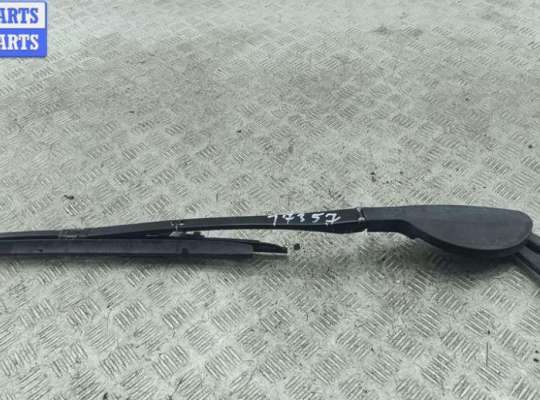 купить Щеткодержатель (поводок стеклоочистителя) передний на BMW 5 E39 (1995-2003)