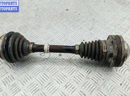 Полуось передняя правая VG2730580 на Volkswagen Golf-5