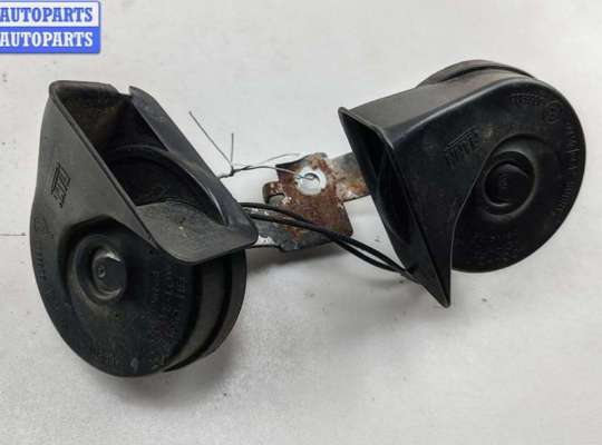 Купить Сигнал (клаксон) на Ford Focus II (2004-2011) Сигнал (клаксон) FO2151163 на Ford Focus II (2004-2011)