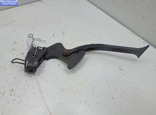 купить Ручка открывания капота на Opel Meriva A (2003-2010)