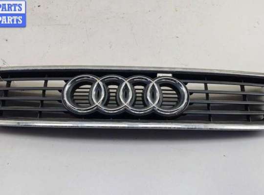 Решетка радиатора AU1753878 на Audi A6 C5 (1997-2005)
