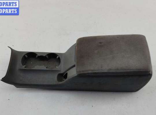 Купить Подлокотник на Volkswagen Passat B5+ (GP) Подлокотник VG2772400 на Volkswagen Passat B5+ (GP)