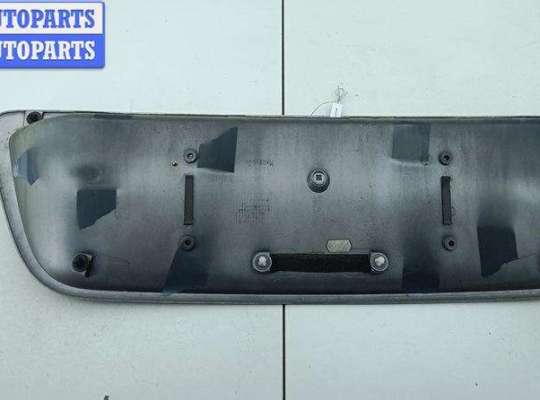 купить Бленда (накладка под номер) на Mercedes C-Class W203 (2000-2006)