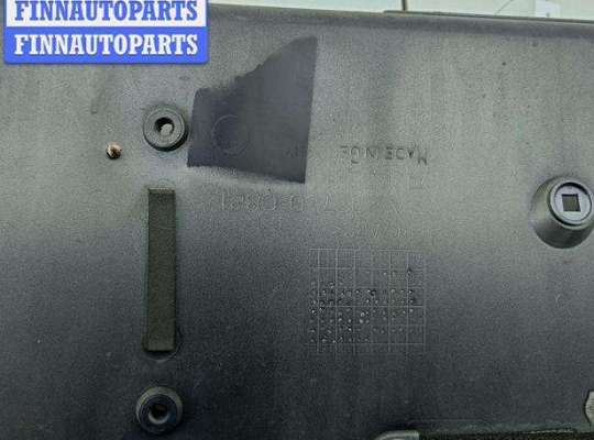 купить Бленда (накладка под номер) на Mercedes C-Class W203 (2000-2006)