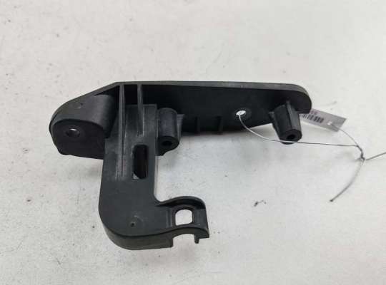 купить Кронштейн крепления на Ford C-Max (2003-2010)