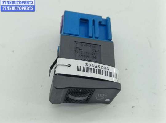 купить Кнопка корректора фар на Audi A6 C4 (1994-1997)