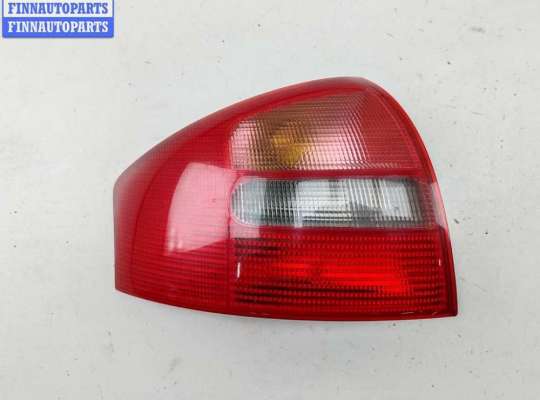 Фонарь задний левый AU1722598 на Audi A6 C5 (1997-2005)