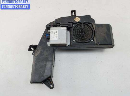 Сабвуфер AU1718306 на Audi A4 B6 (2001-2004)