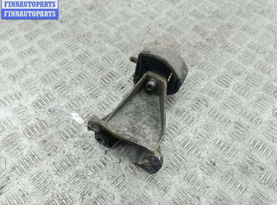 купить Кронштейн КПП опорный на Volkswagen Passat B5+ (GP)