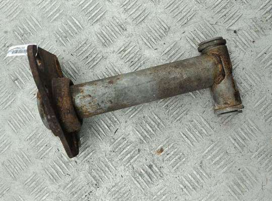 купить Кронштейн бампера переднего на Audi A6 C5 (1997-2005)