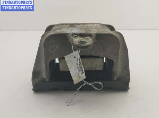 Купить Подушка крепления КПП на Volkswagen Bora Подушка крепления КПП VG2784712 на Volkswagen Bora