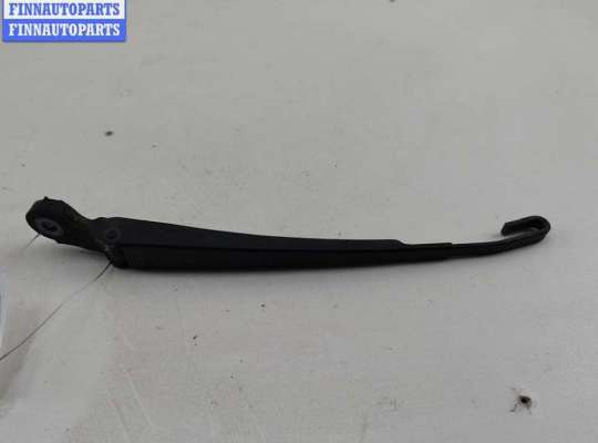 купить Щеткодержатель (поводок стеклоочистителя) задний на Volkswagen Passat B5+ (GP)