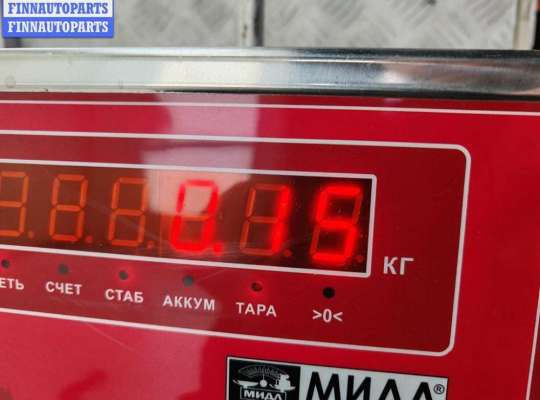 купить Щеткодержатель (поводок стеклоочистителя) задний на Volkswagen Passat B5+ (GP)