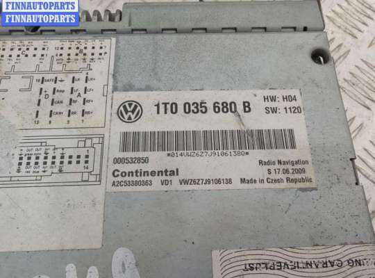 купить Аудиомагнитола на Volkswagen Passat B6