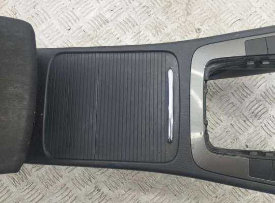 купить Подлокотник на Volkswagen Passat B6