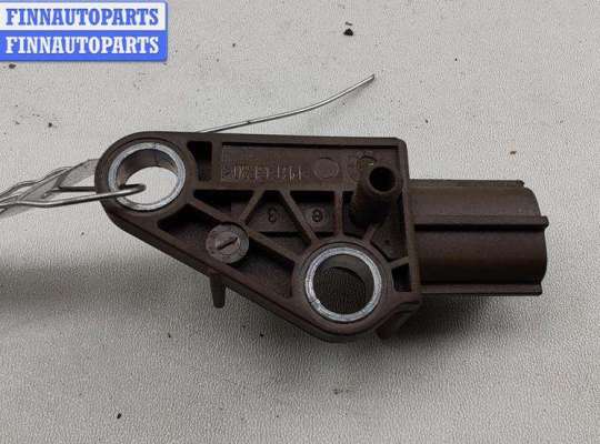 Датчик удара (Airbag) AU1725439 на Audi A6 C6 (2004-2011)