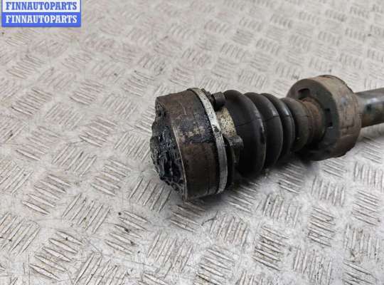 купить Полуось передняя правая на Volkswagen Golf-3