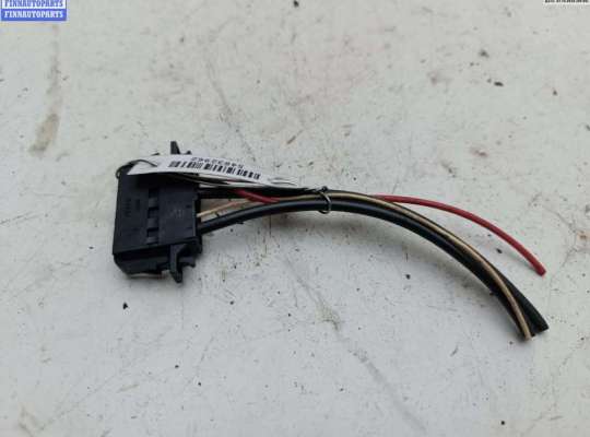 Разъем (фишка) проводки PG1014988 на Peugeot 307