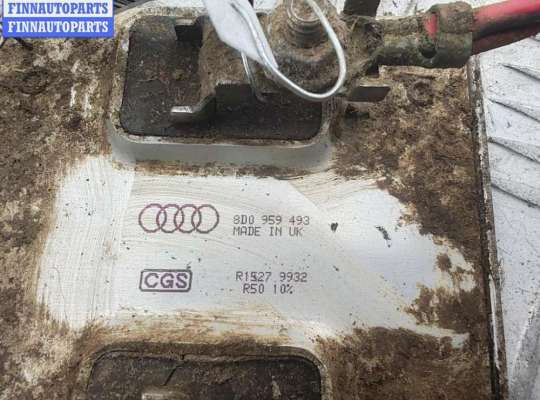купить Блок управления вентилятором радиатора на Audi A4 B5 (1994-2001)