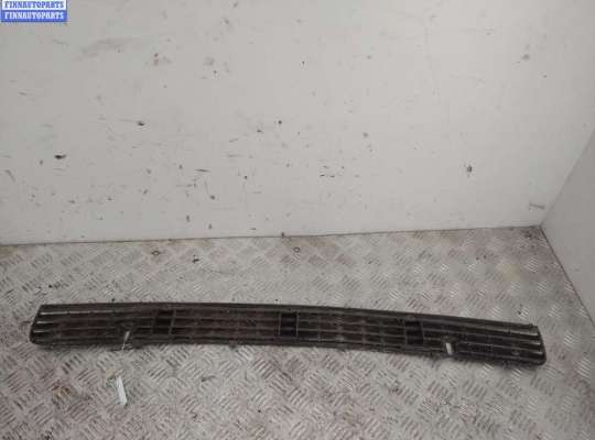 купить Решетка капота на Volkswagen Transporter T4