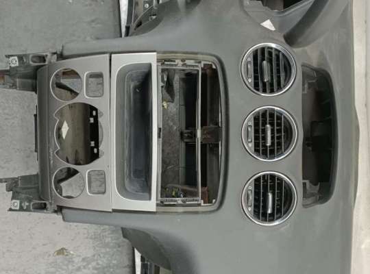 купить Панель приборная (торпедо) на Peugeot 308 T7 (2007-2013)