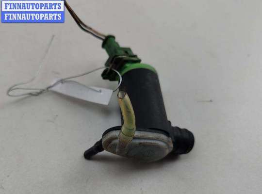 купить Насос (моторчик) омывателя стекла на Peugeot 206