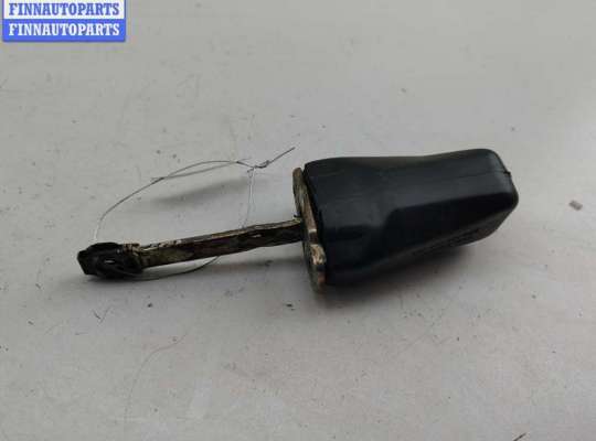 Ограничитель двери на Volkswagen Passat B3 (35i)