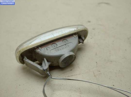 купить Повторитель поворота правый на Fiat Grande Punto