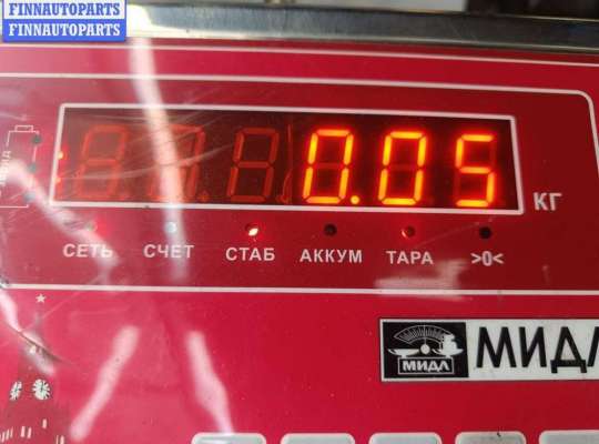 купить Молдинг лобового стекла на Volkswagen Passat B5+ (GP)