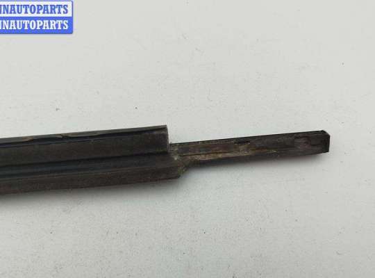 купить Молдинг стекла двери задней правой наружный на Ford Mondeo III (2000-2007)