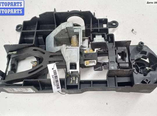 купить Корпус (держатель) ручки двери задней левой на BMW 5 F10/F11 (2009-2017)