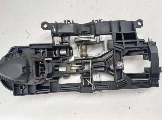 Корпус (держатель) ручки двери задней левой BM2635185 на BMW 5 F10/F11 (2009-2017)