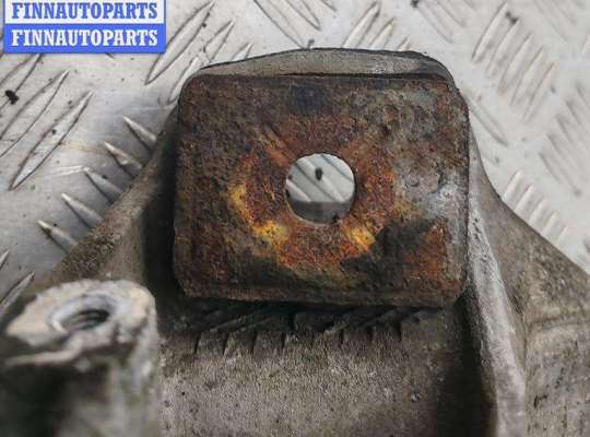 купить Балка подвески передняя (подмоторная) на Chrysler Voyager (1996-2000)