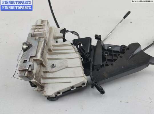 купить Замок двери передней правой на Mercedes W245 (B)