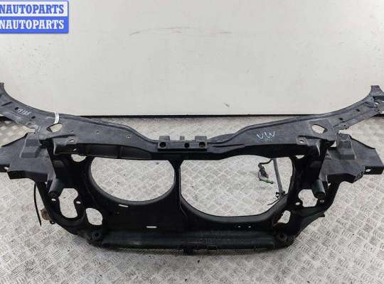 Панель передняя (телевизор) на Volkswagen Passat B5+ (3B, GP)