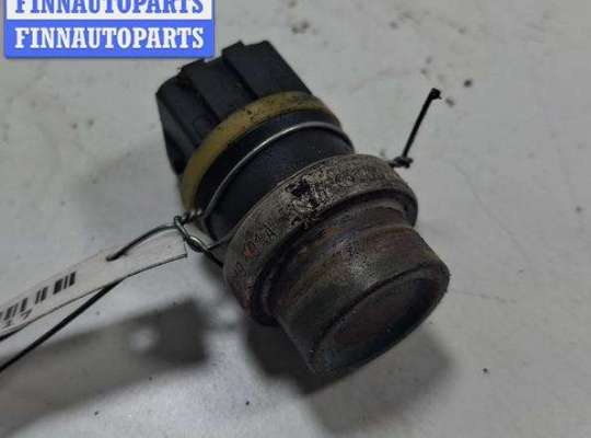 купить Датчик температуры на Volkswagen Passat B4