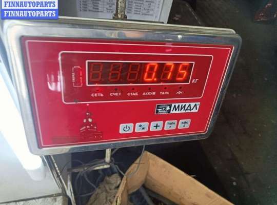 купить Решётка (заглушка) в бампер на Volkswagen Passat B5+ (GP)