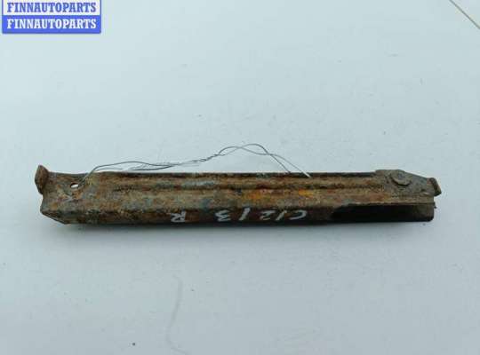 купить Кронштейн бампера переднего на Mercedes C-Class W203 (2000-2006)