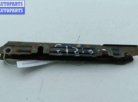 купить Кронштейн бампера переднего на Mercedes C-Class W203 (2000-2006)