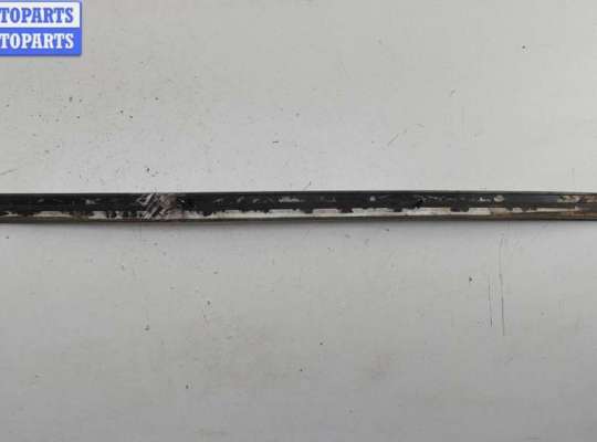 купить Молдинг двери задней левой на Audi A4 B5 (1994-2001)